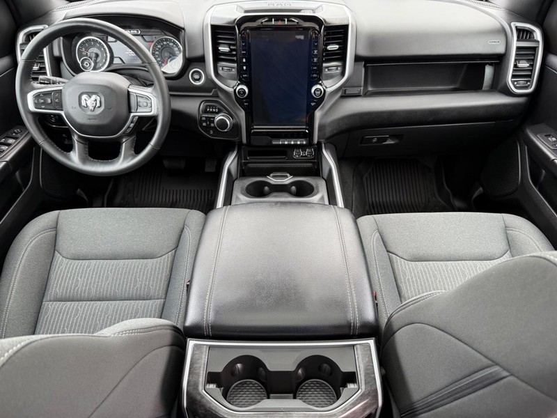 Ram 1500 Vehicle Image 12