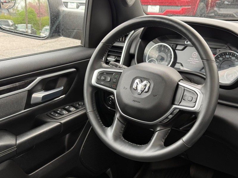 Ram 1500 Vehicle Image 13