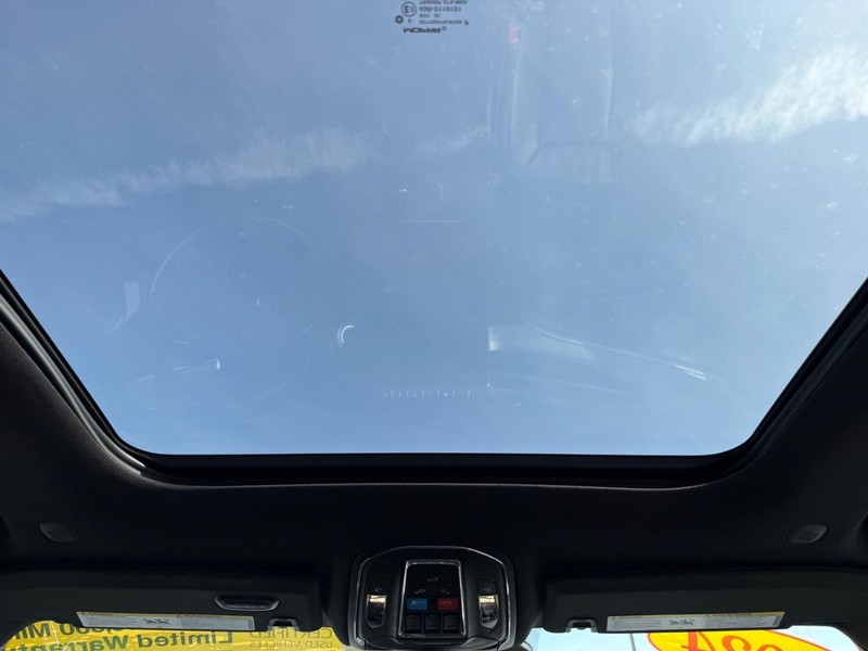 Jeep Grand Cherokee L Vehicle Image 13