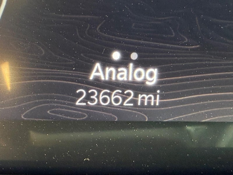 Jeep Grand Cherokee L Vehicle Image 27