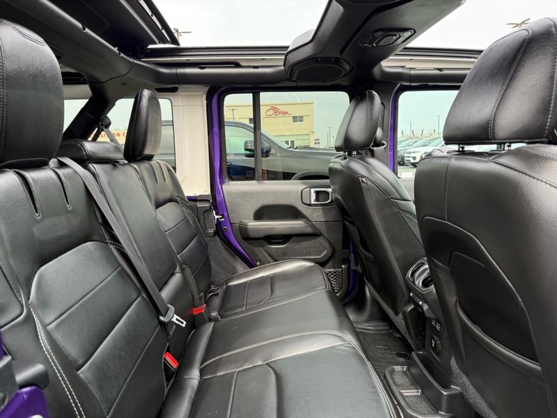 Jeep Wrangler 4xe Vehicle Image 10