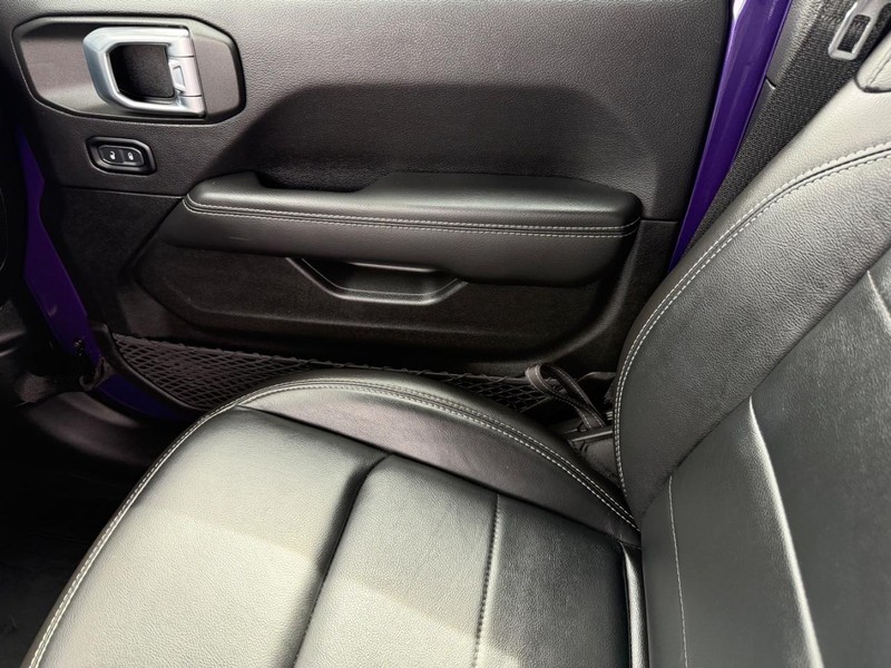 Jeep Wrangler 4xe Vehicle Image 22