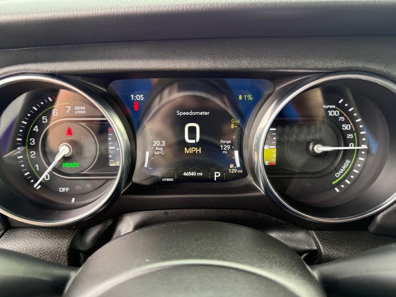 Jeep Wrangler 4xe Vehicle Image 24