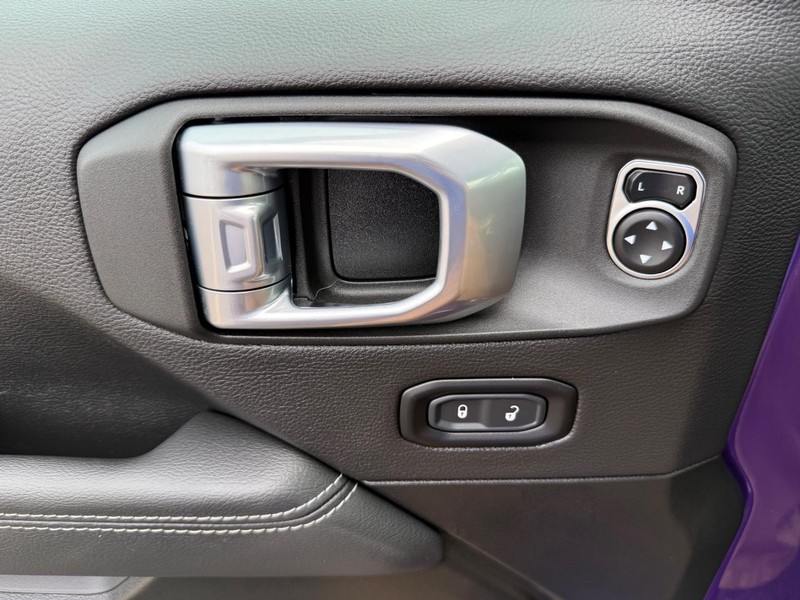 Jeep Wrangler 4xe Vehicle Image 26