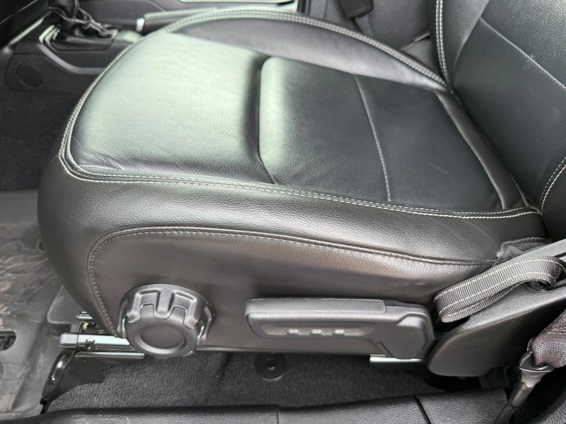 Jeep Wrangler 4xe Vehicle Image 27