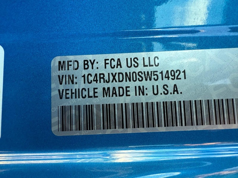 Jeep Wrangler Vehicle Image 26