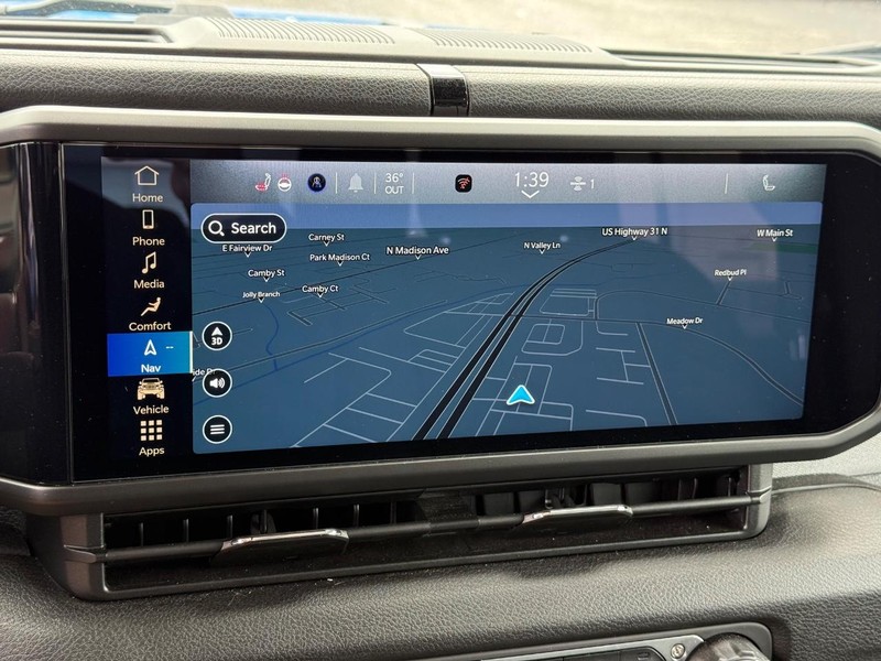 Jeep Gladiator Vehicle Image 17