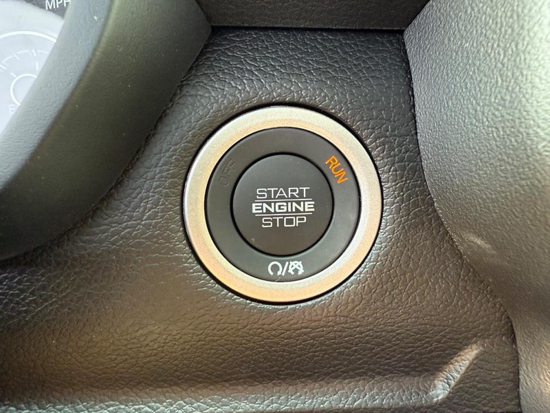 Ram 2500 Vehicle Image 09