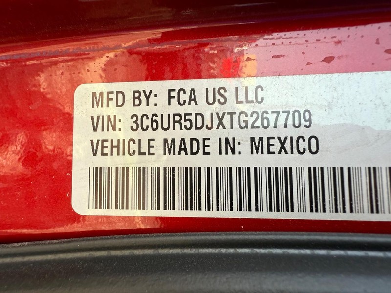 Ram 2500 Vehicle Image 18