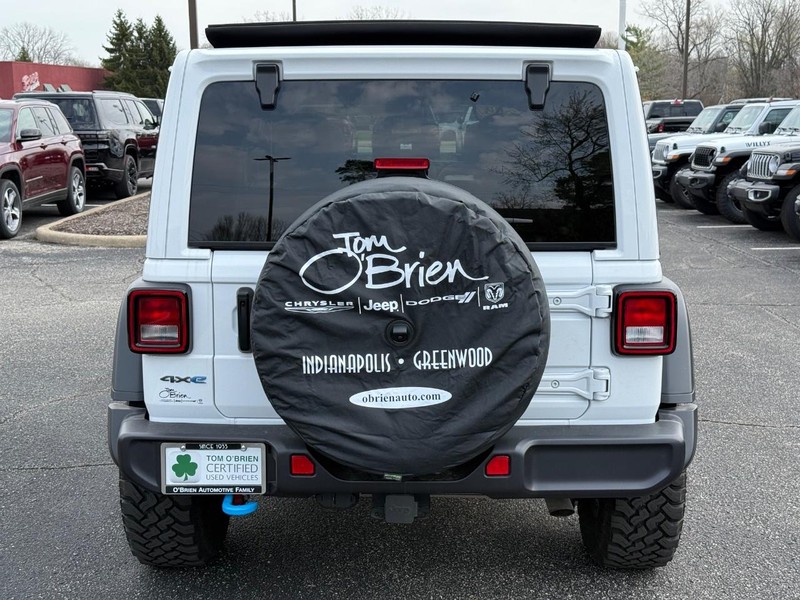 Jeep Wrangler 4xe Vehicle Image 04