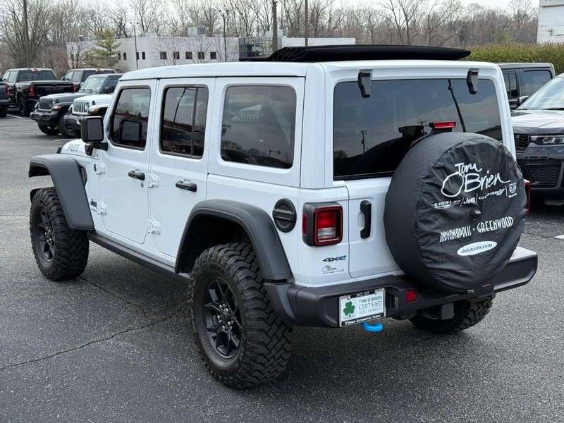 Jeep Wrangler 4xe Vehicle Image 05