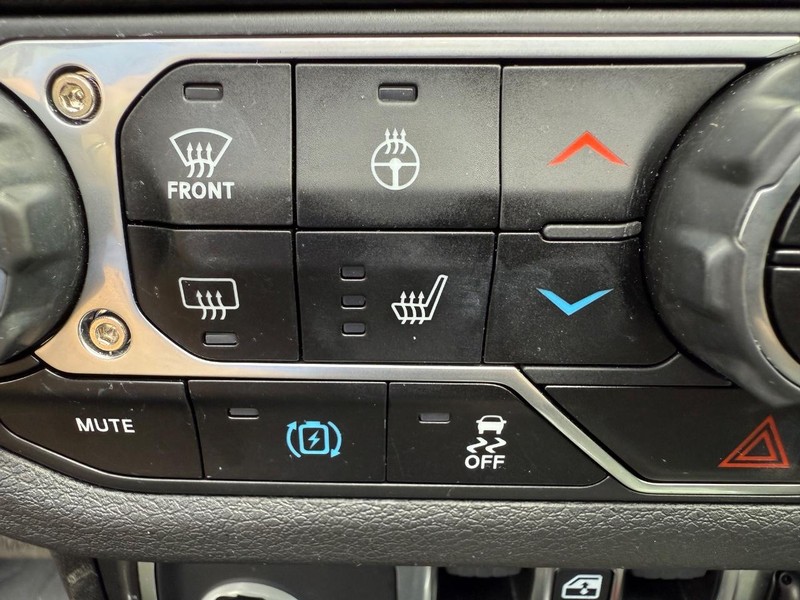 Jeep Wrangler 4xe Vehicle Image 17