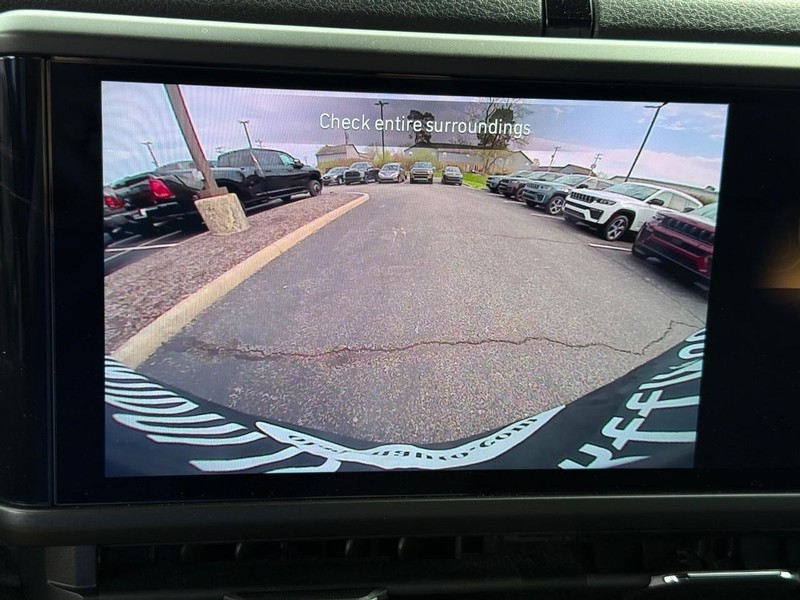 Jeep Wrangler 4xe Vehicle Image 19