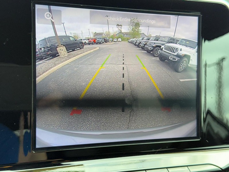 Jeep Compass Vehicle Image 17