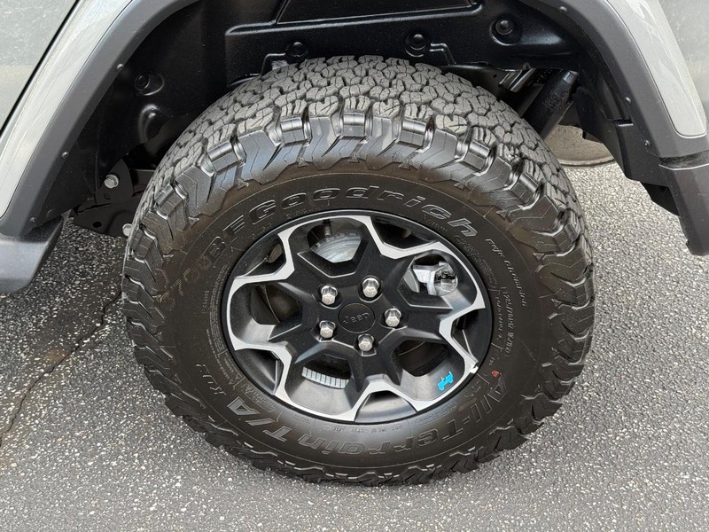 Jeep Wrangler 4xe Vehicle Image 06