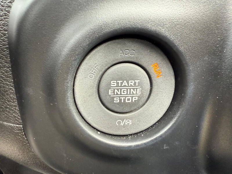 Jeep Wrangler 4xe Vehicle Image 16