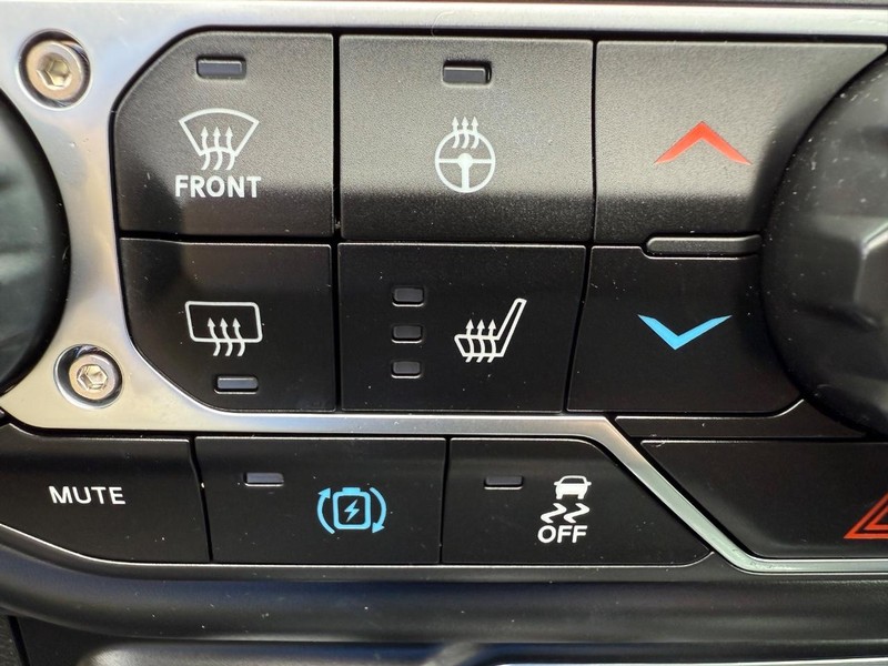 Jeep Wrangler 4xe Vehicle Image 17