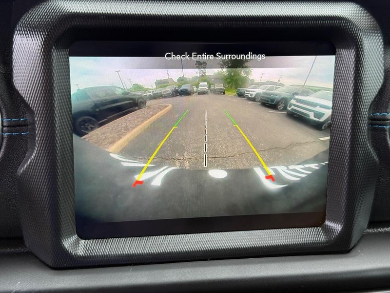 Jeep Wrangler 4xe Vehicle Image 18