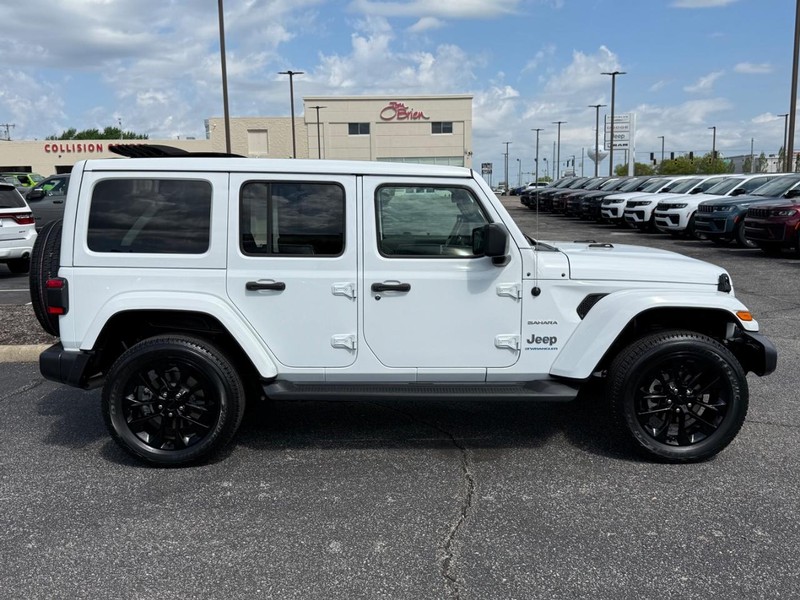 Jeep Wrangler 4xe Vehicle Image 02