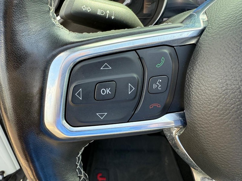 Jeep Wrangler 4xe Vehicle Image 14