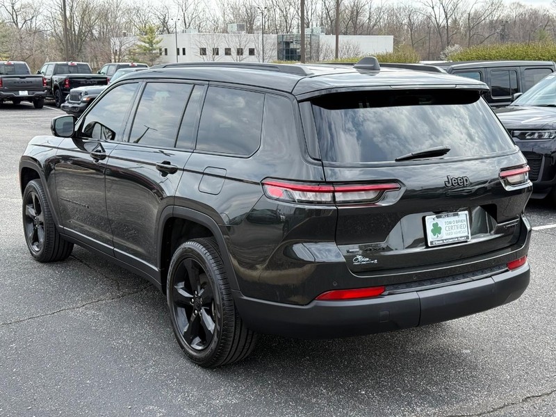 Jeep Grand Cherokee L Vehicle Image 05
