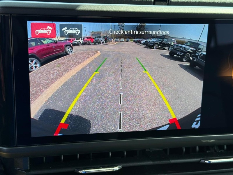 Jeep Wrangler Vehicle Image 13