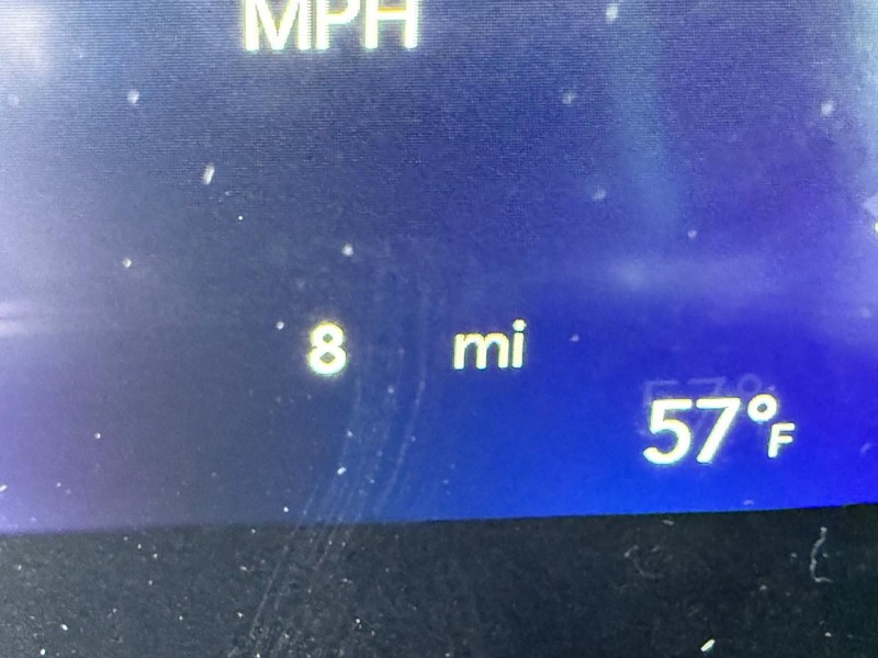 Chrysler Pacifica Vehicle Image 18