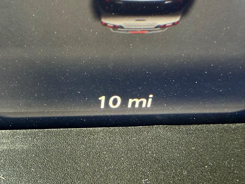 Jeep Cherokee Vehicle Image 17