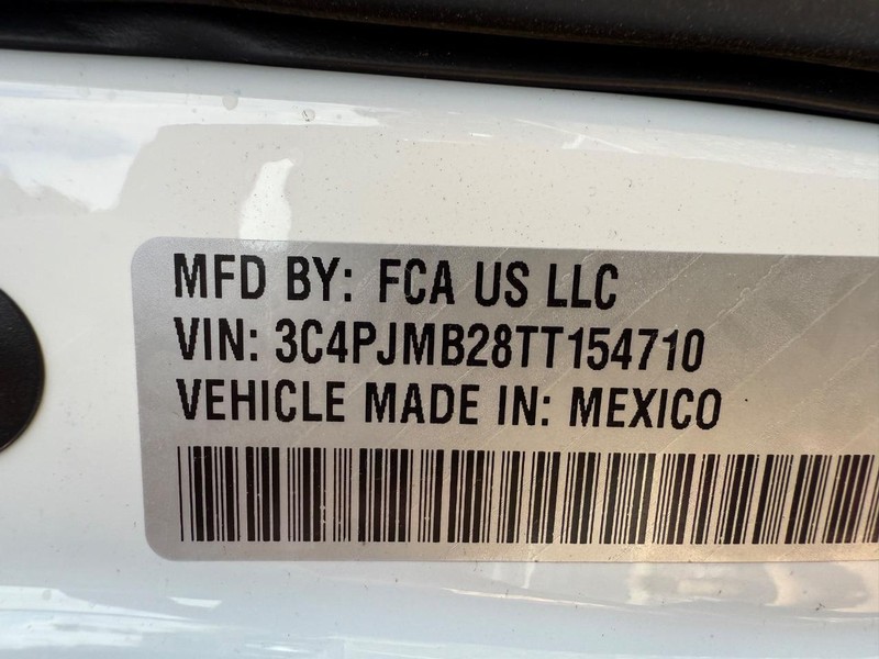 Jeep Cherokee Vehicle Image 20