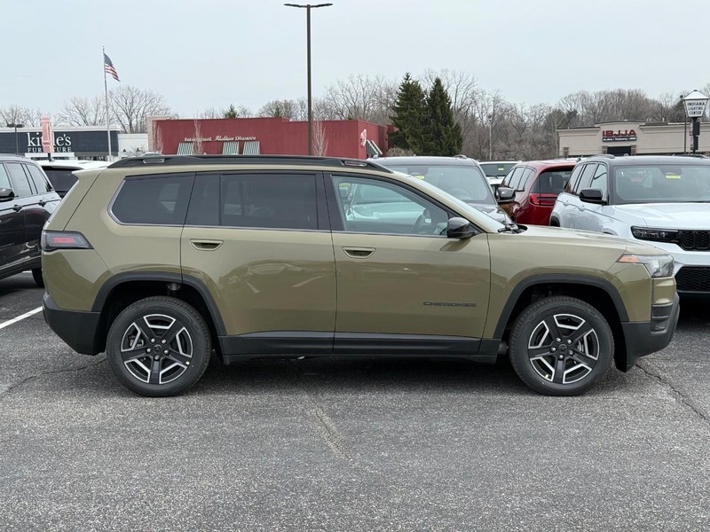 Jeep Cherokee Vehicle Image 02