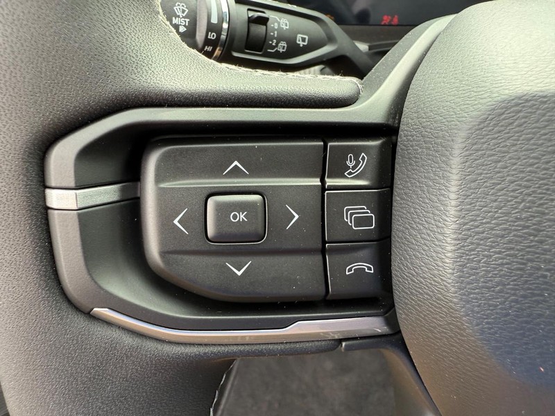 Jeep Cherokee Vehicle Image 07