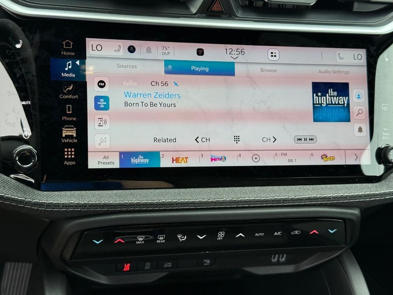 Jeep Cherokee Vehicle Image 10