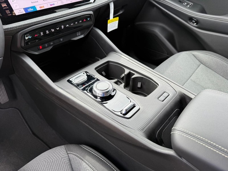 Jeep Cherokee Vehicle Image 12