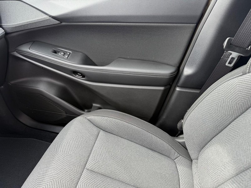 Jeep Cherokee Vehicle Image 13