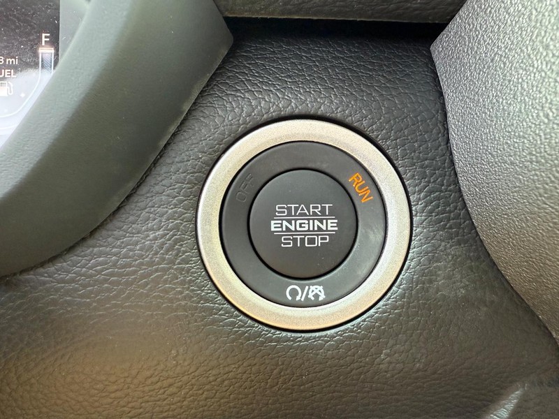 Ram 2500 Vehicle Image 10