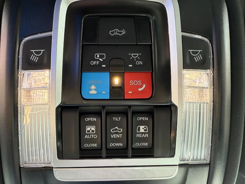 Ram 2500 Vehicle Image 15