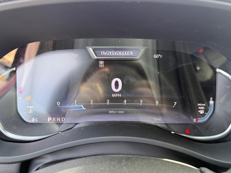 Ram 2500 Vehicle Image 16