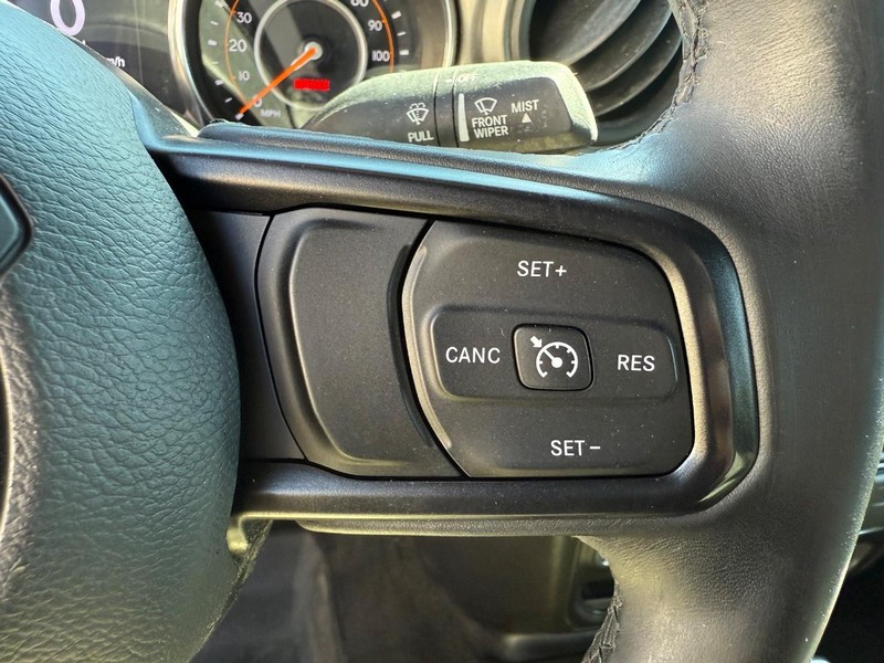 Jeep Wrangler Unlimited Vehicle Image 14