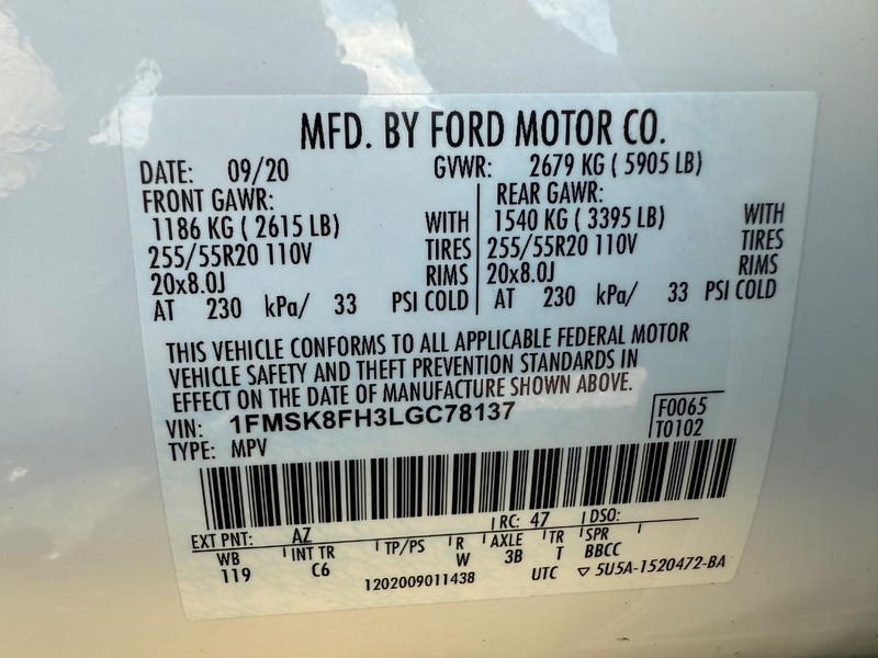 Ford Explorer Vehicle Image 30