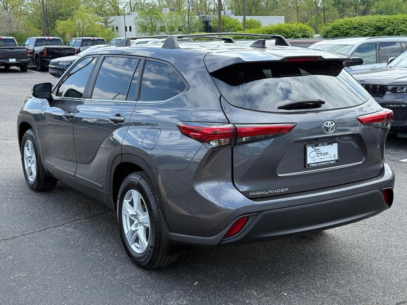 Toyota Highlander Vehicle Image 05