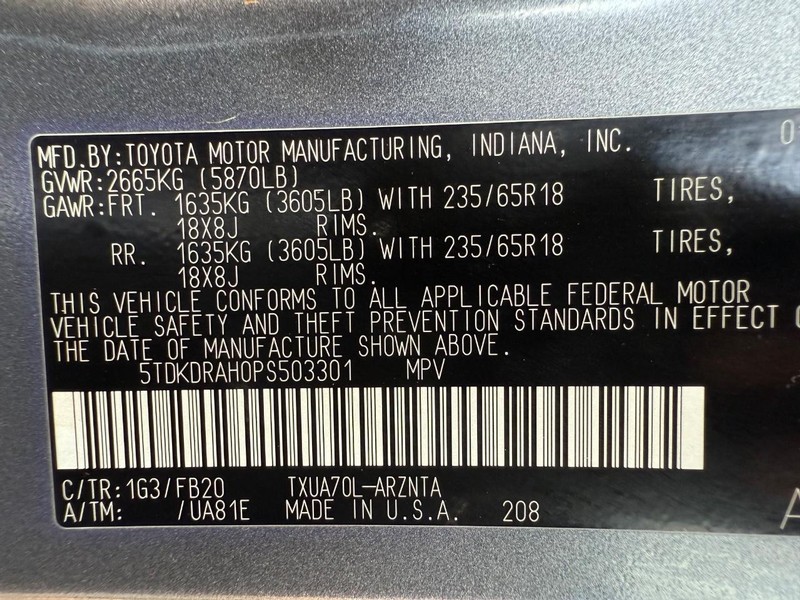 Toyota Highlander Vehicle Image 25