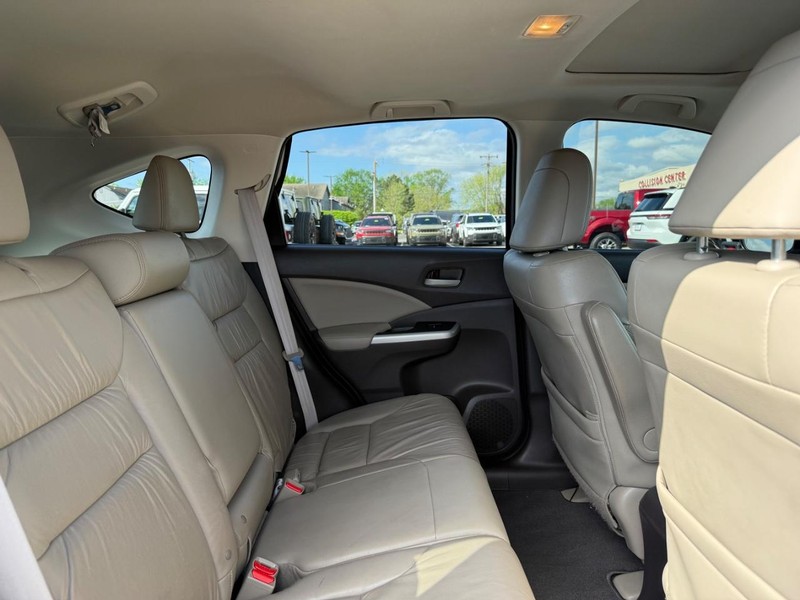 Honda CR-V Vehicle Full-screen Gallery Image 10