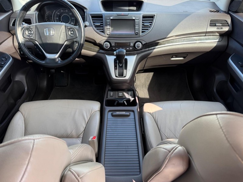 Honda CR-V Vehicle Full-screen Gallery Image 12