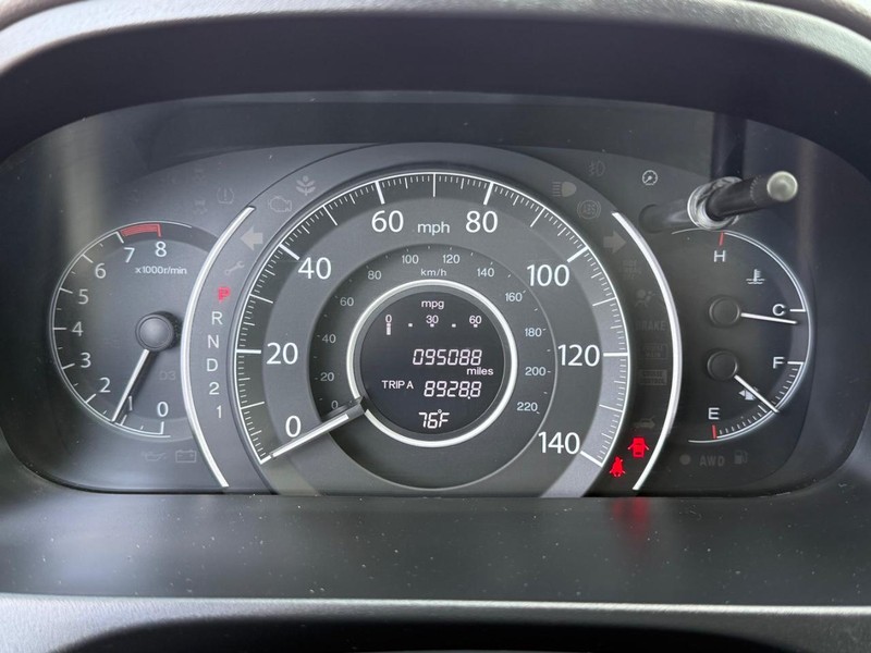 Honda CR-V Vehicle Full-screen Gallery Image 22