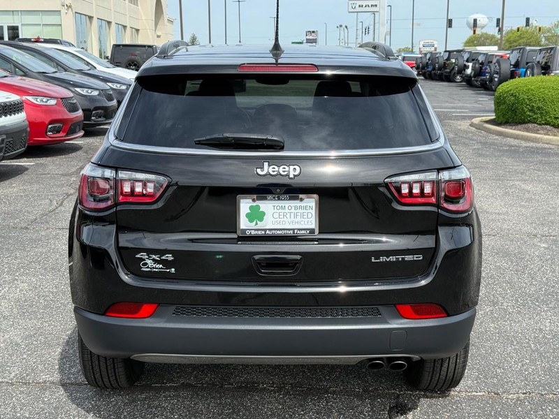 Jeep Compass Vehicle Image 04