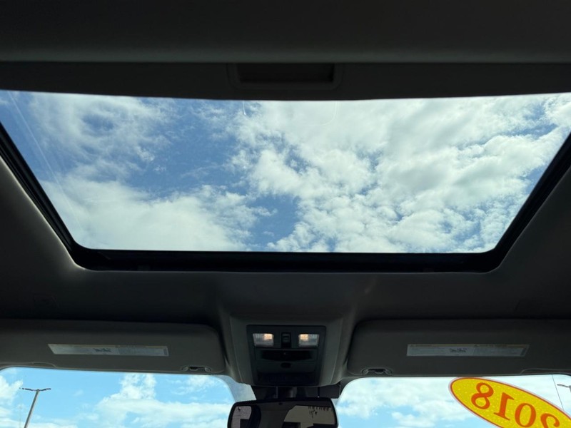 Ram 1500 Vehicle Image 11