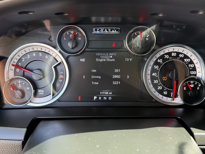 Ram 1500 Vehicle Image 23