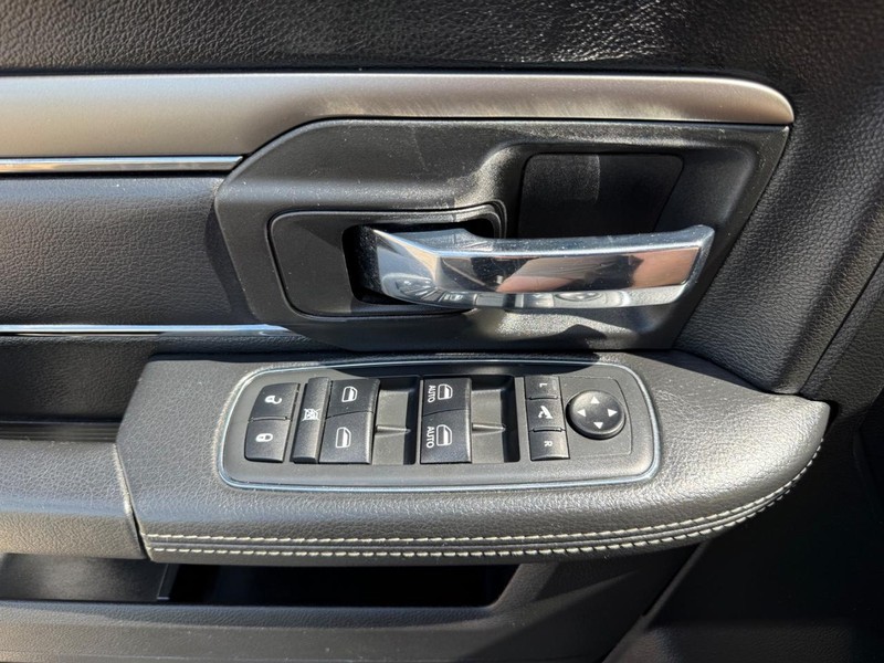 Ram 1500 Vehicle Image 25