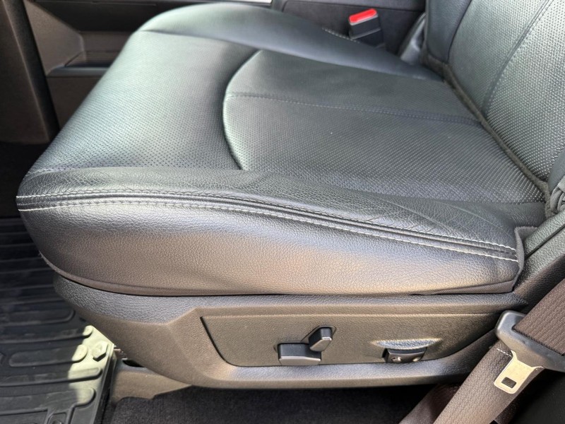 Ram 1500 Vehicle Image 26