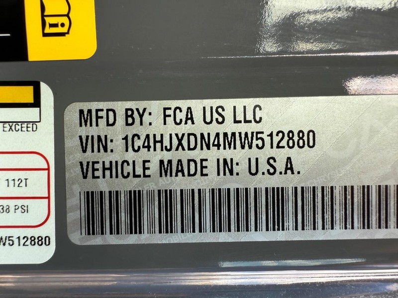 Jeep Wrangler Vehicle Image 26